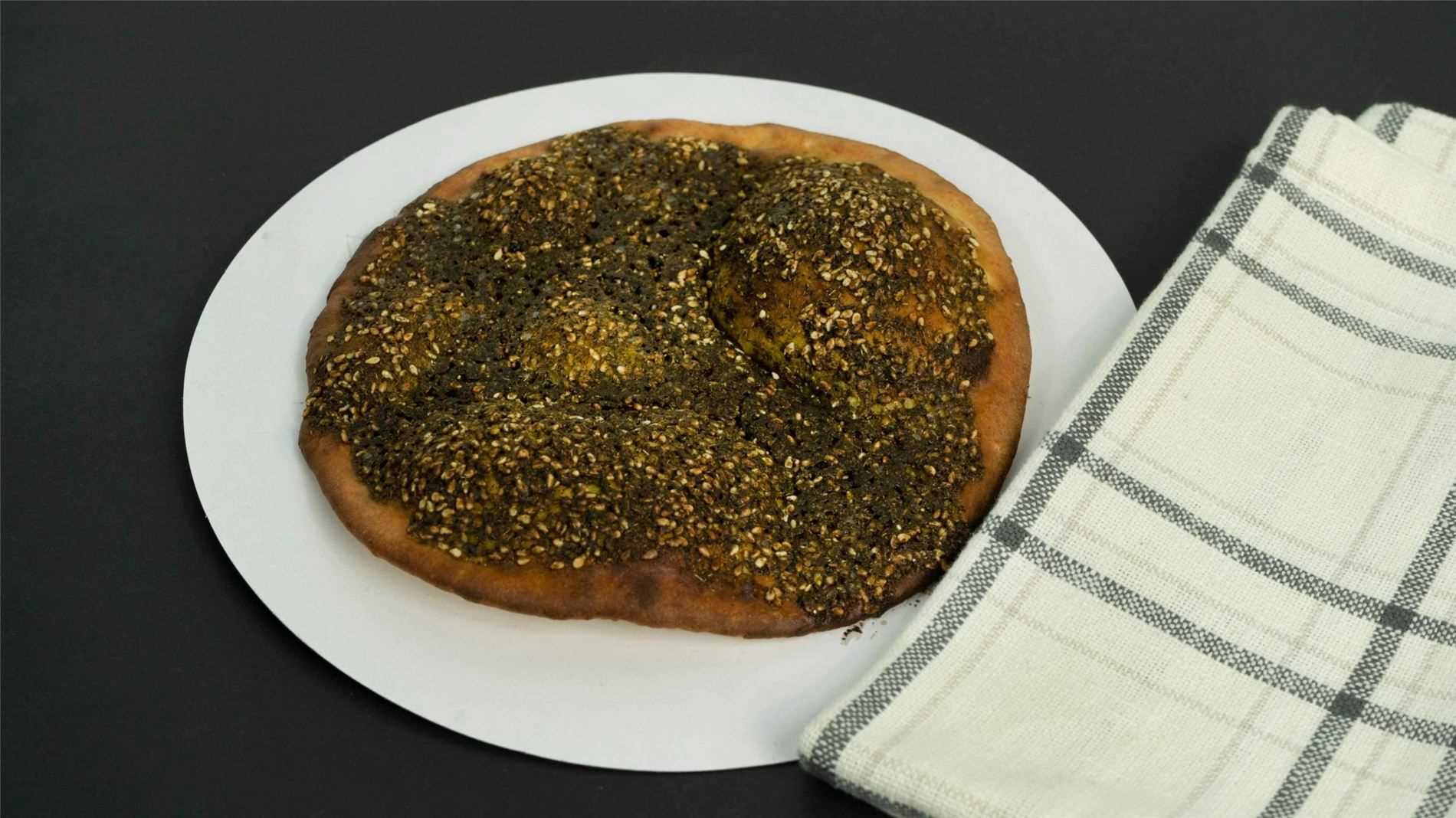 Food image with handkerchief