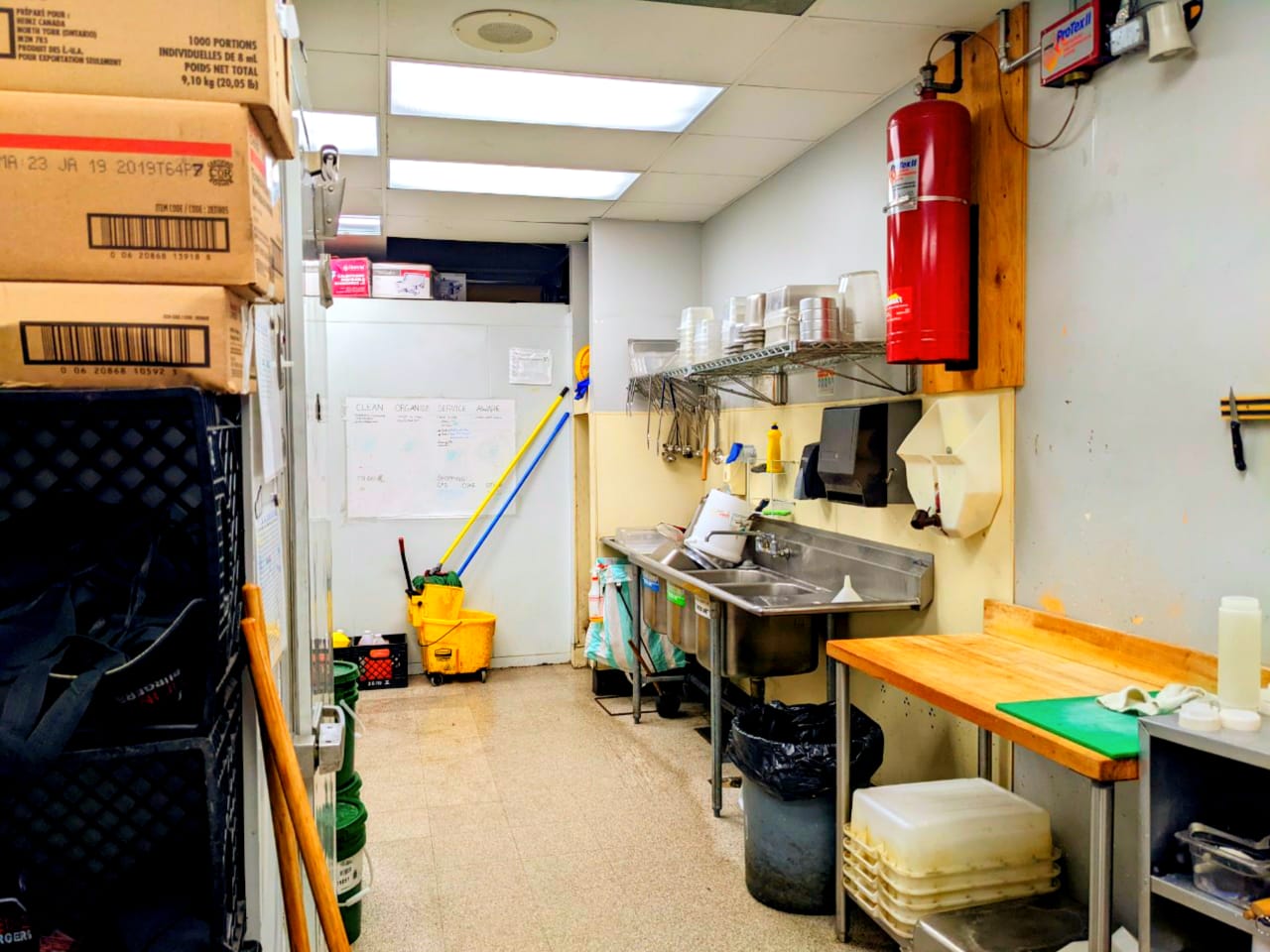 Restaurant Washing Area