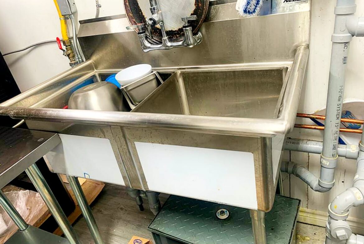 compartment sink image